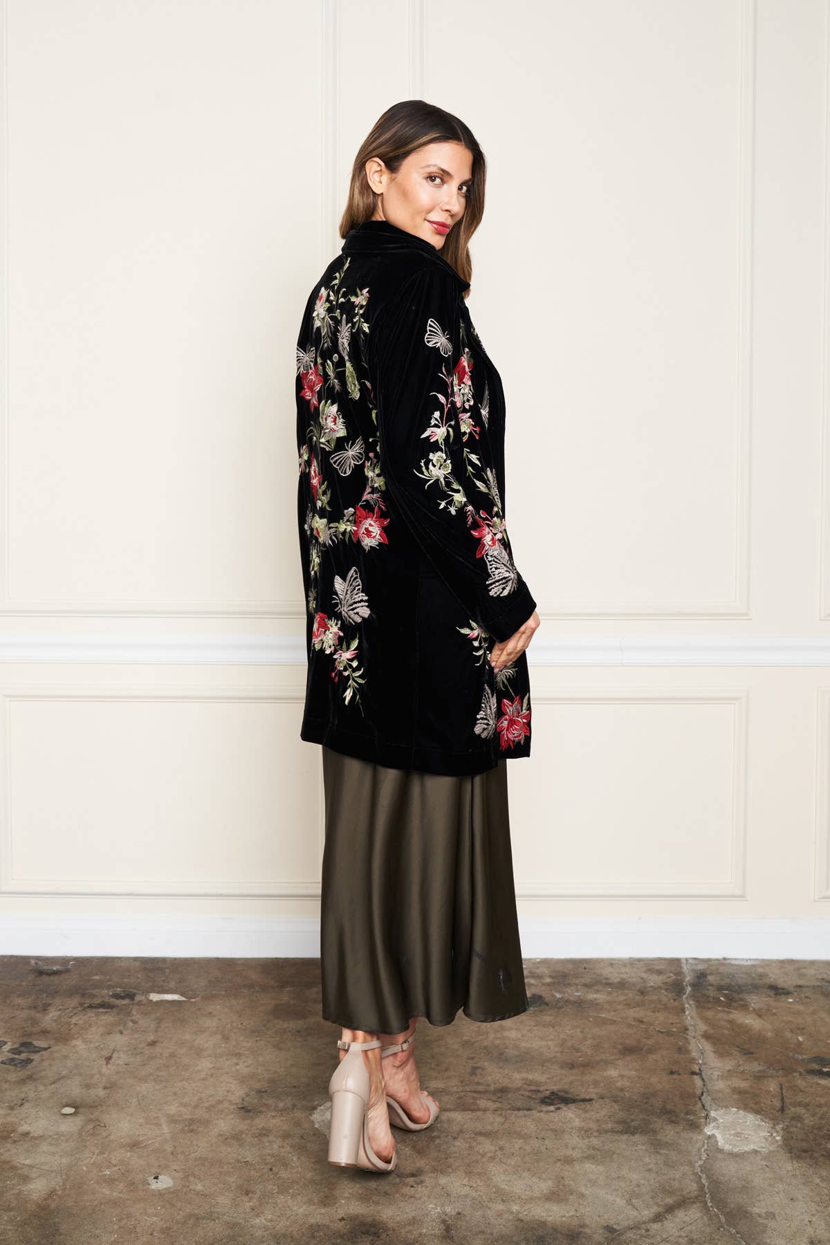 Black 5675-MAJ Embroidered Velvet Coat for wholesale on Faire4