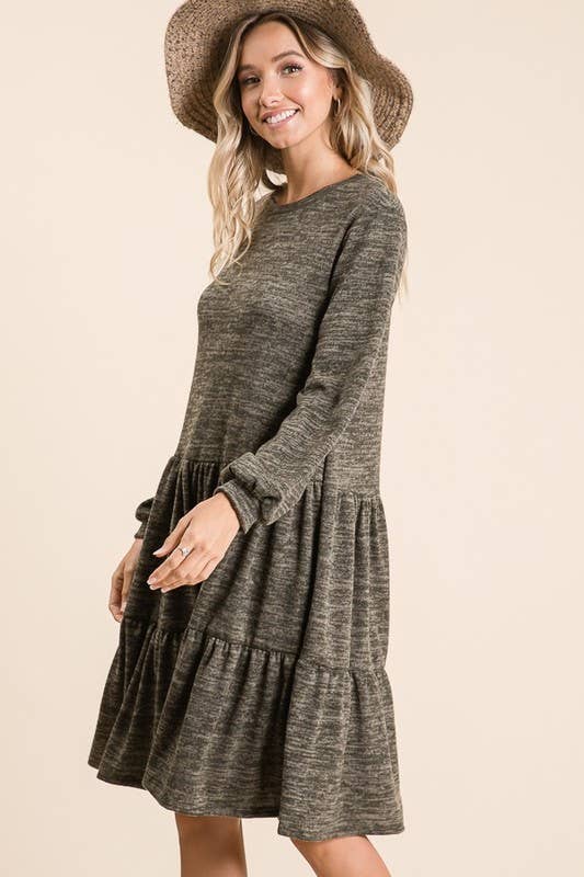 Reborn J - Wholesale Dress - Women's - Puff Sleeve Flowy Tiered Midi Dress7