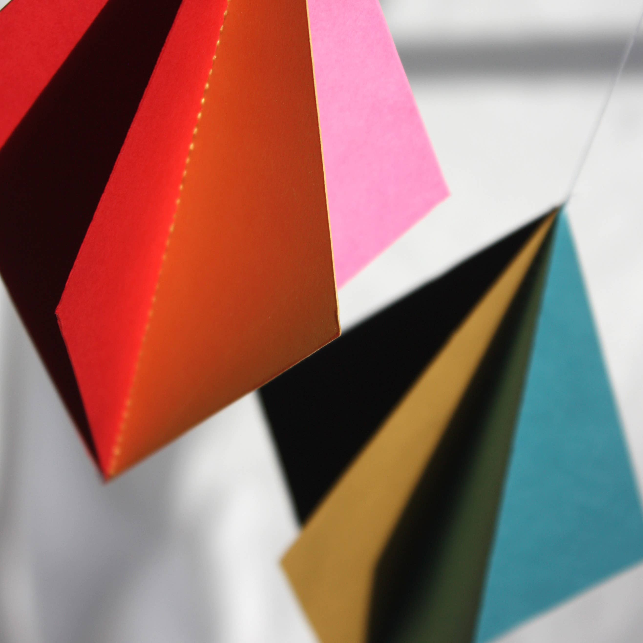 LIVINGLY - Wholesale Mobile - Tivoli - Harlequin Diamond Mobile2