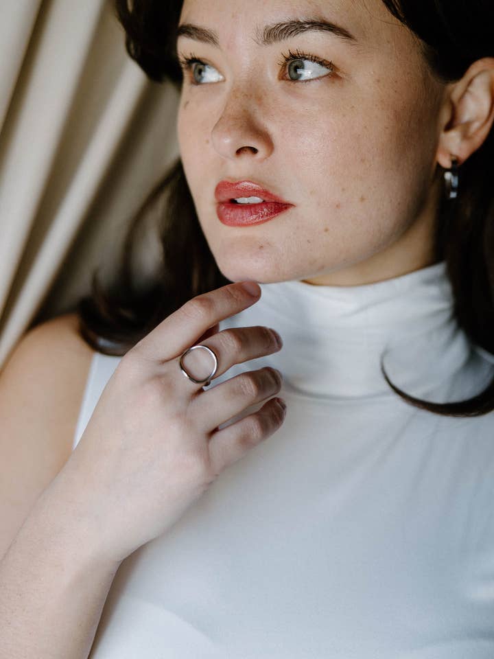 Bague Olive - Argent pour la vente par Vincent