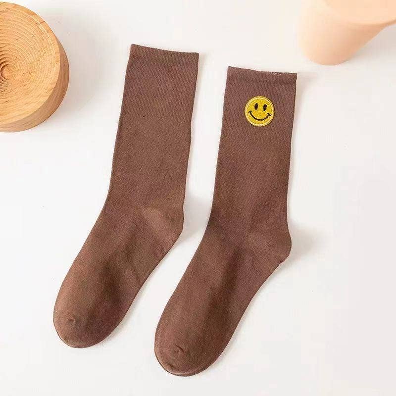 Shop Lev – wholesale Socks – Women's – Women happy face Patch Crew Cotton Socks2