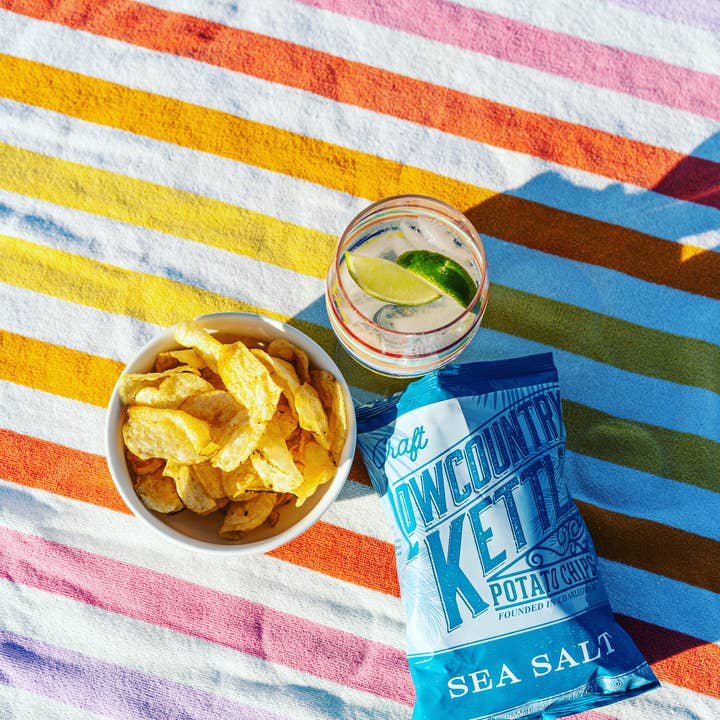 Lowcountry Kettle - Venta al por mayor Patatas fritas - Patatas fritas con sal marina - 24 bolsas