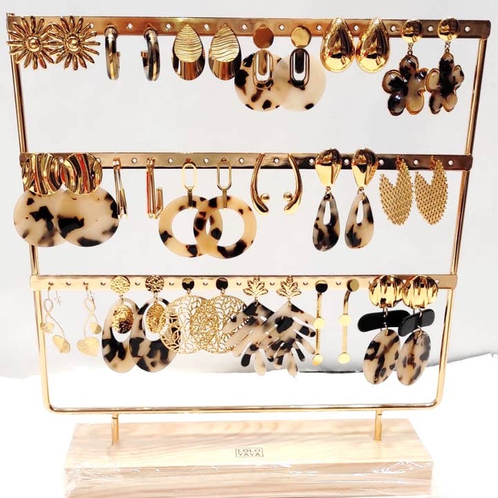 LOLO & YAYA - Wholesale Retailer Display - Jewelry - Wild Jungle—Display of 18 pairs of earrings1