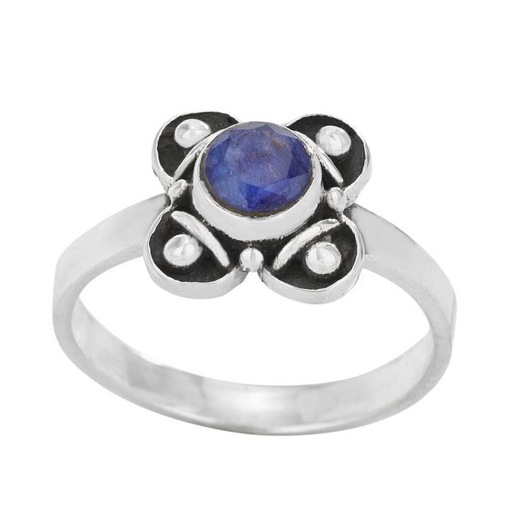 Tiger Mountain Jewelry - Wholesale Single Stone/Solitaire Ring - Dainty Flower Sapphire Ring