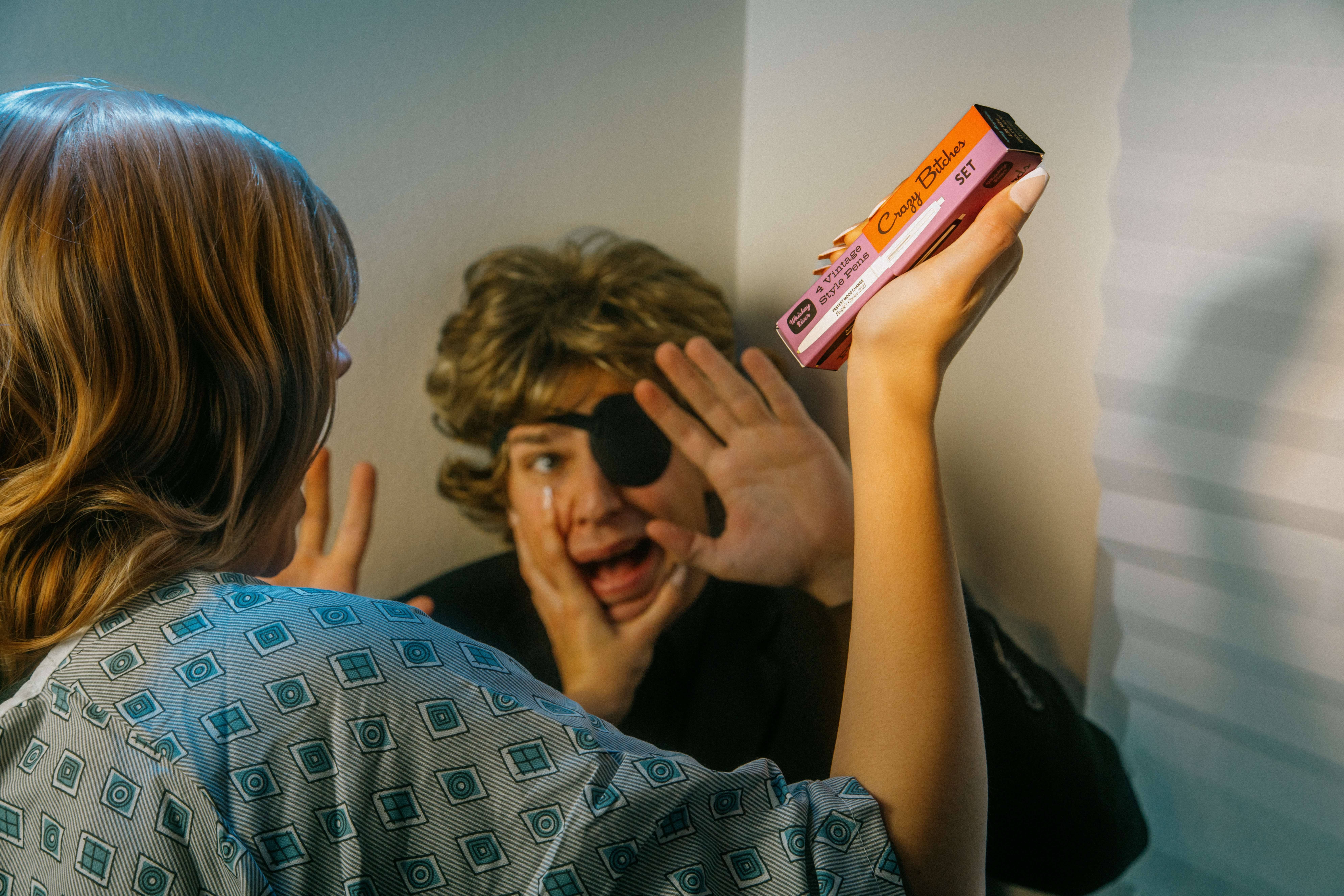 Whiskey River Soap Co. – Engroshandel Pen – Crazy Bitches Awards Pen Sæt | Sjove kuglepenne2