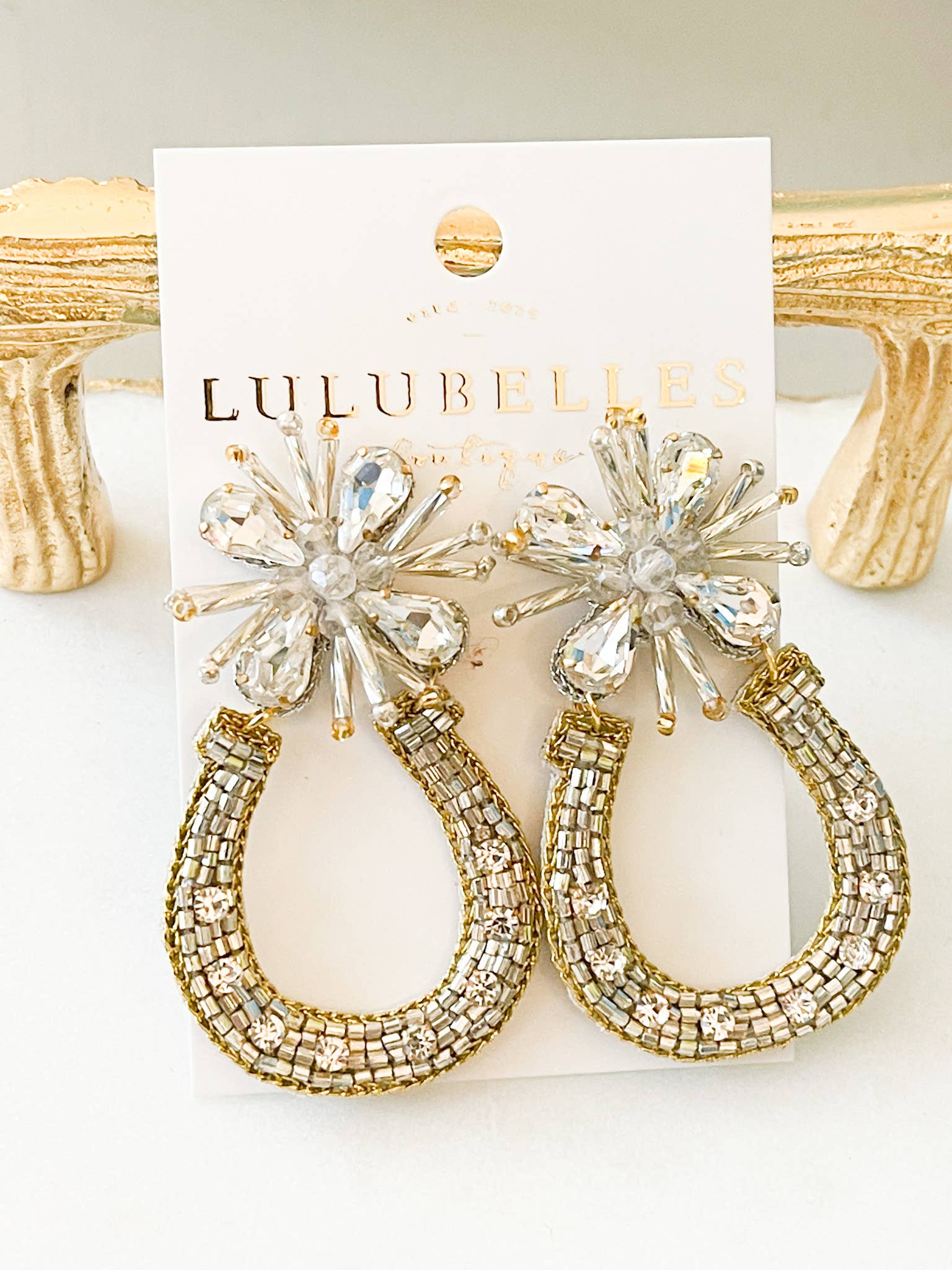 Lulubelles Boutique - Venta al por mayor Pendientes colgantes - Pendientes de herradura Derby4