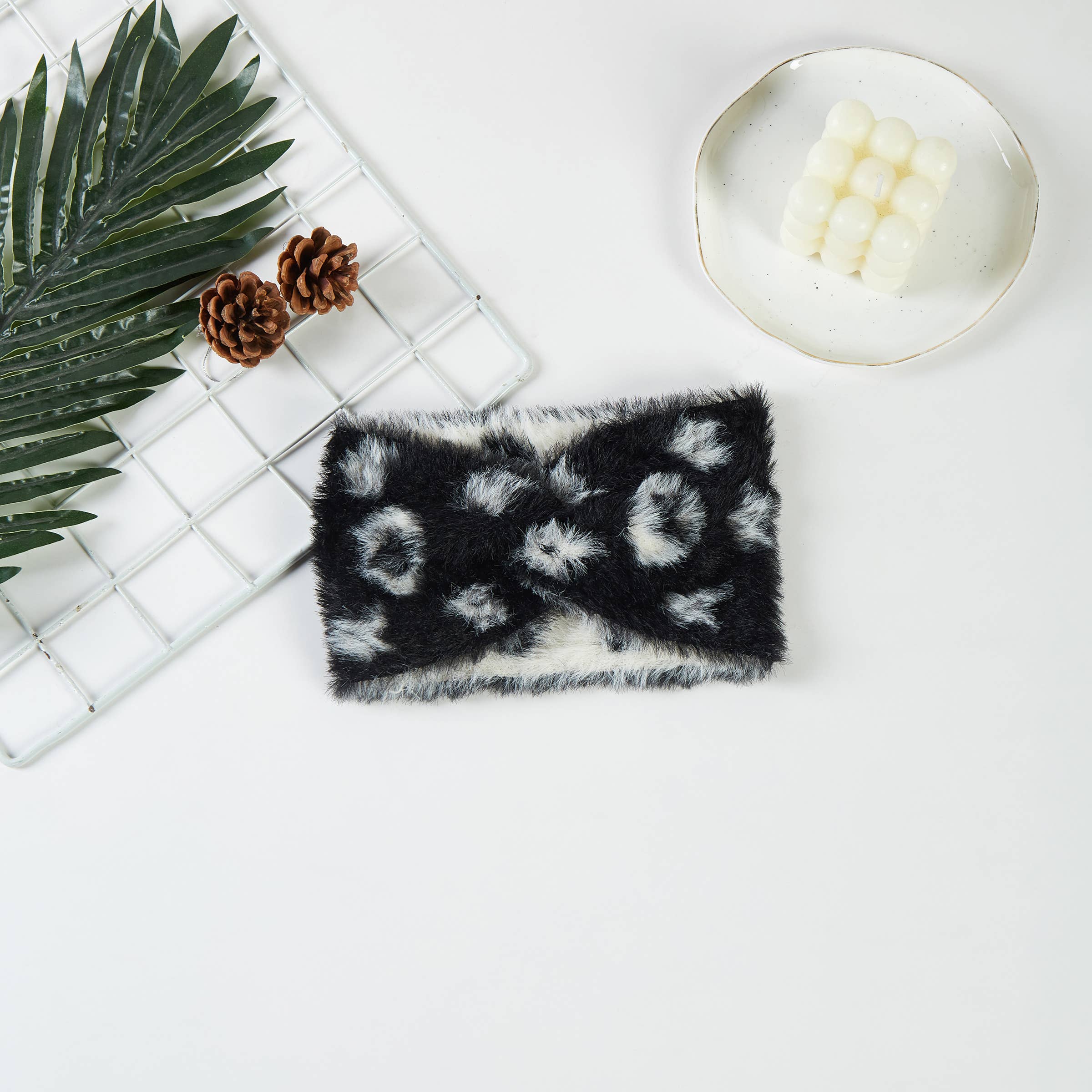 JOIA ACCESSORIES – Bandana - Mulher por atacado – BANDA DE CABEÇA DE CHENILLE COM PADRÃO DE MINI FLORES, CHB 4012