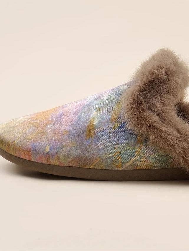 Lian Collection – wholesale Slippers – Women's – Silk Winter Slippers – Faux Fur‑Lined Silk Mules, Impressionist Art Print, Indoor Gift Slippers2