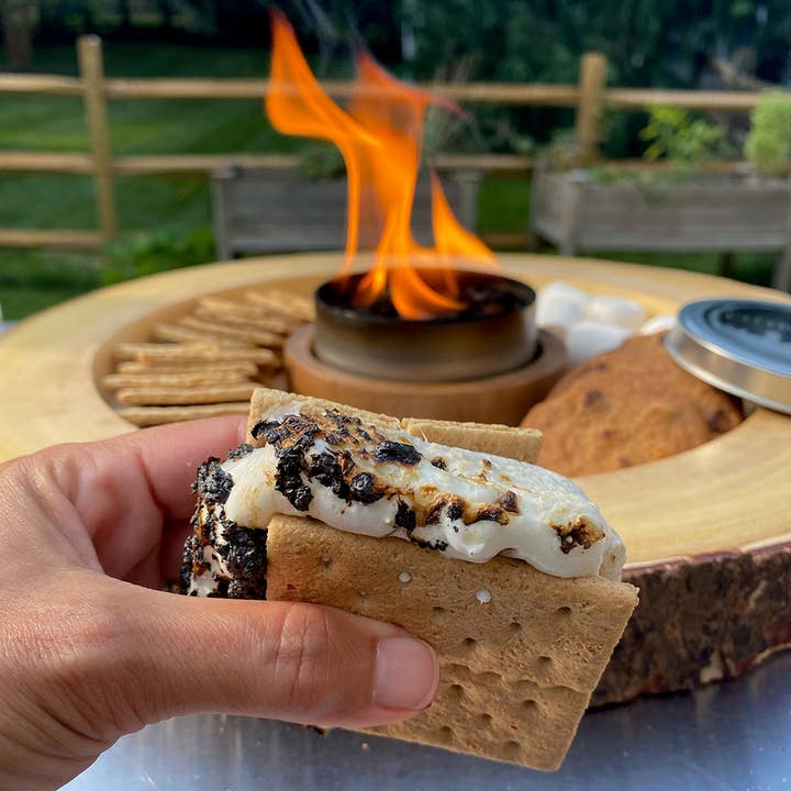 City Bonfires - Portable Fire Pits - Wholesale DIY Food Kit - S'more Kit (Makes 4)