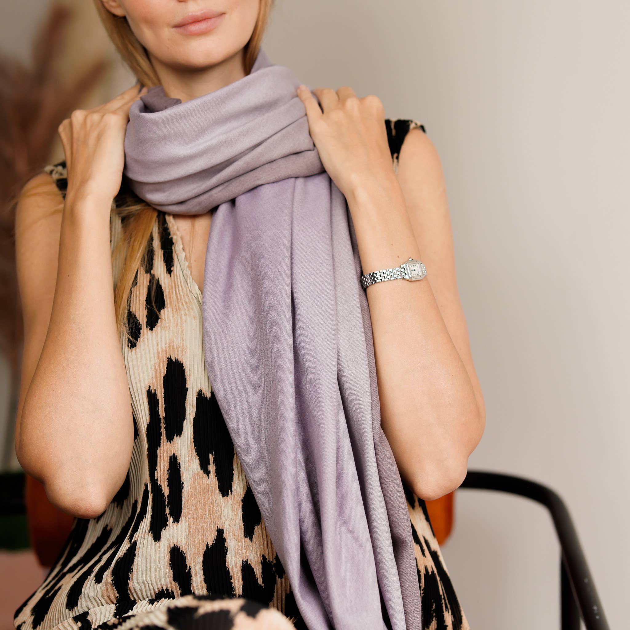 Studio Hop – wholesale Scarf – Women's – Personalised Cashmere Blend Ombre Scarf3