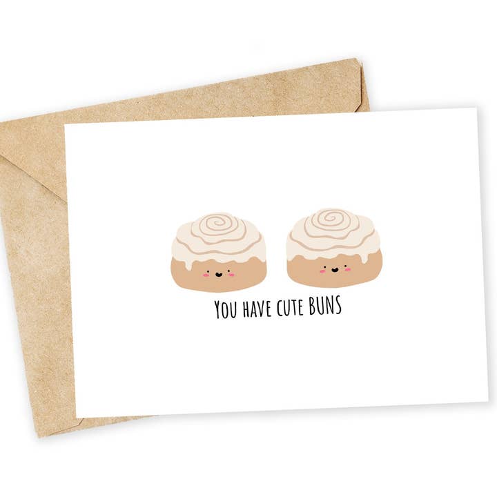 Biglietto divertente fatto a mano per coppie "CUTE BUNS" con rotolo alla cannella per la vendita all'ingrosso da parte di Chewy Lemon Studio