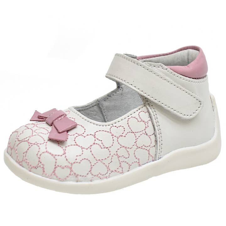 First Steps - SOPHIA for wholesale by Wobbly Waddlers