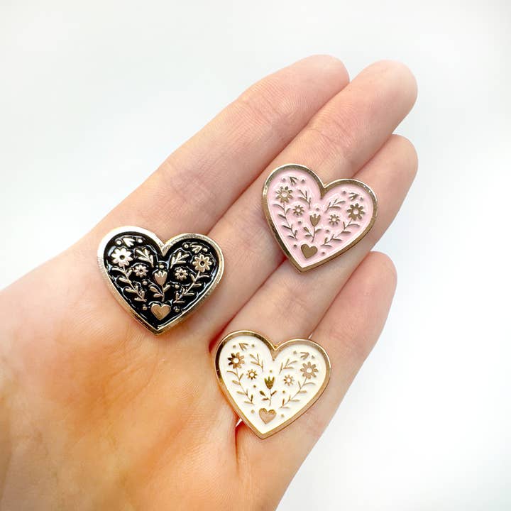 Lovethelinks Ltd - Wholesale Brooch - Hearts & Flowers Metal & enamel Pin Brooch3