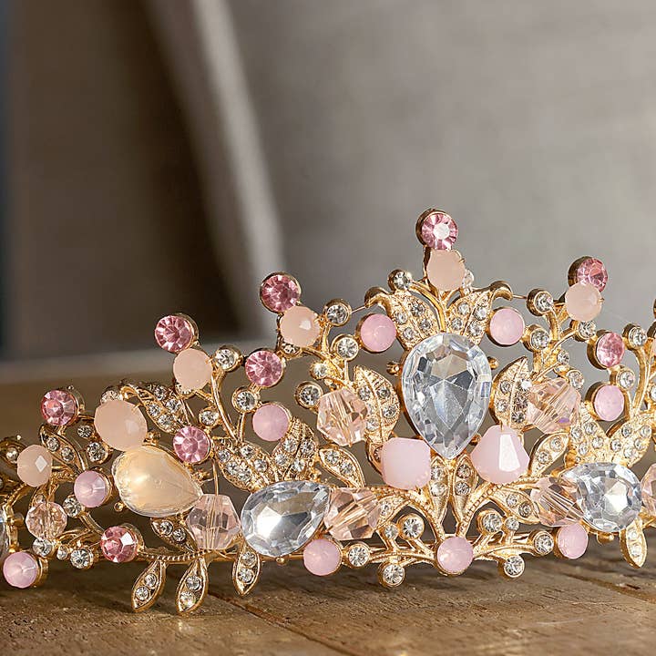 Tiara Rosa per la vendita all'ingrosso da parte di Altitude Jewelry