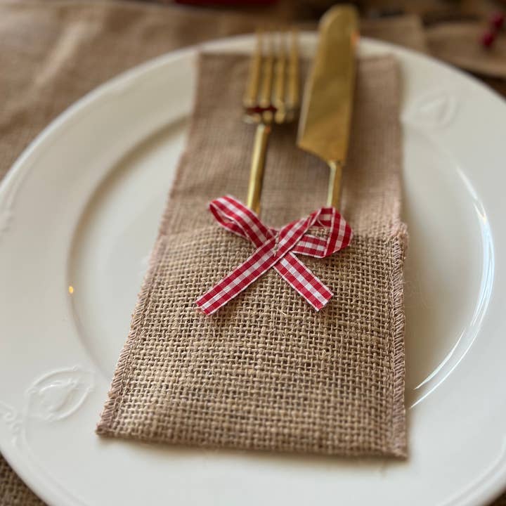 Uniq Favors - Vendita all'ingrosso Portatovaglioli - 10 portaposate in juta rustica, astuccio per posate da tavola per matrimoni0