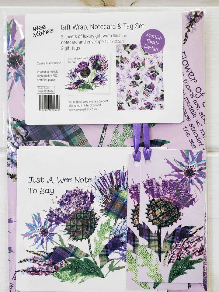 Ensemble d'emballages cadeaux, de cartes de notes et d'étiquettes Scottish Thistle WRAPSET02A pour la vente par Wee Wishes