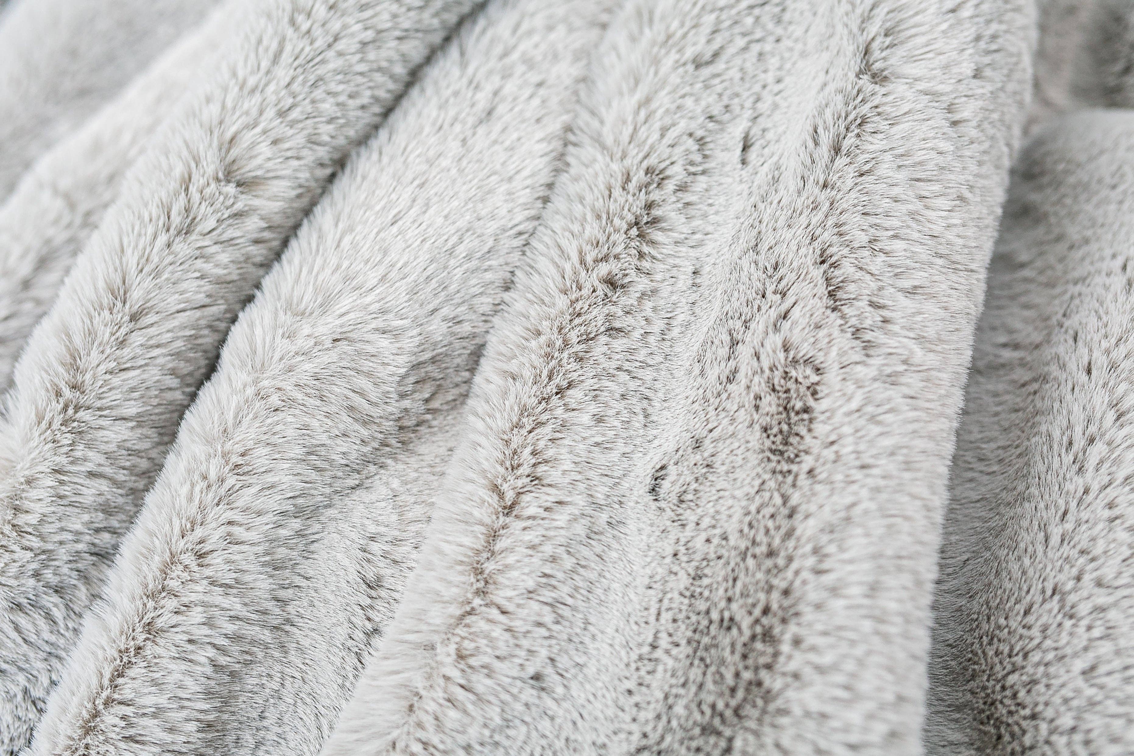 Narniar - Wholesale Throw Blanket - Luxury Avalanche Fur Throw6