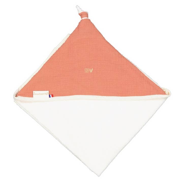 Embroidered bath towel, blush for wholesale by CHOUCHOUETTE