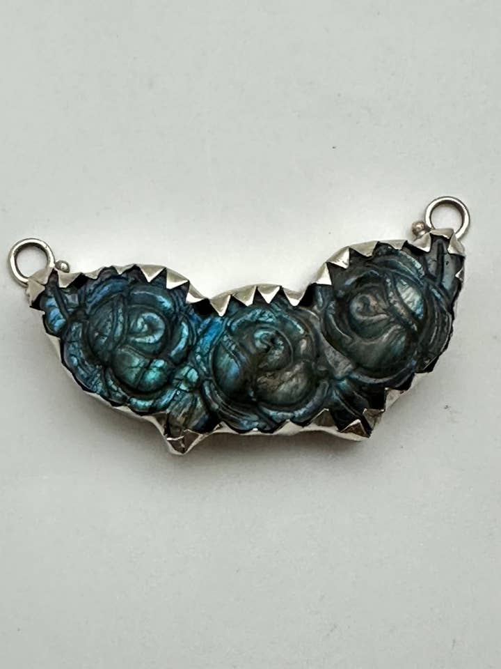 labradorite carved three rose pendant , handcrafted, flower for wholesale by Third eye jewelry inc.