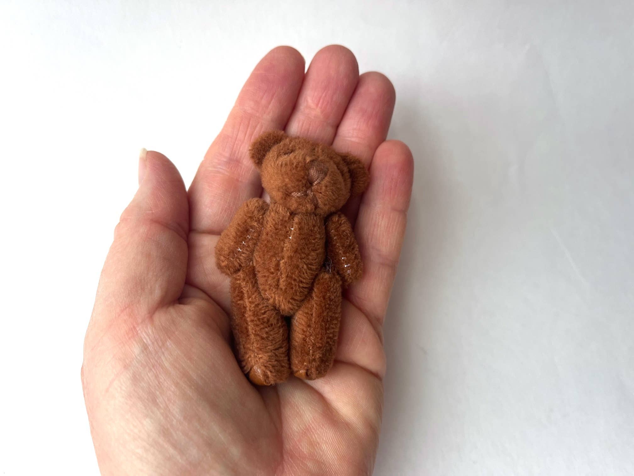 The Gifted Rat - Wholesale Stuffed/Plush Toy - Kids & Baby - Miniature Plush Bear With Brown Feet (dark brown)5