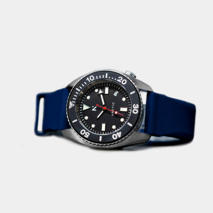 Rotate North – wholesale Wrist watch – Men's – 'Arctic' 500m Dive Watch (43mm) | Deep Night