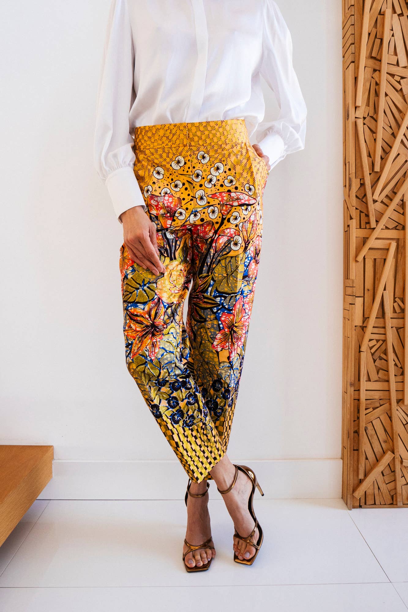 Roselyn Silva - Wholesale Pants - Women's - Printed Cigarette Trousers3