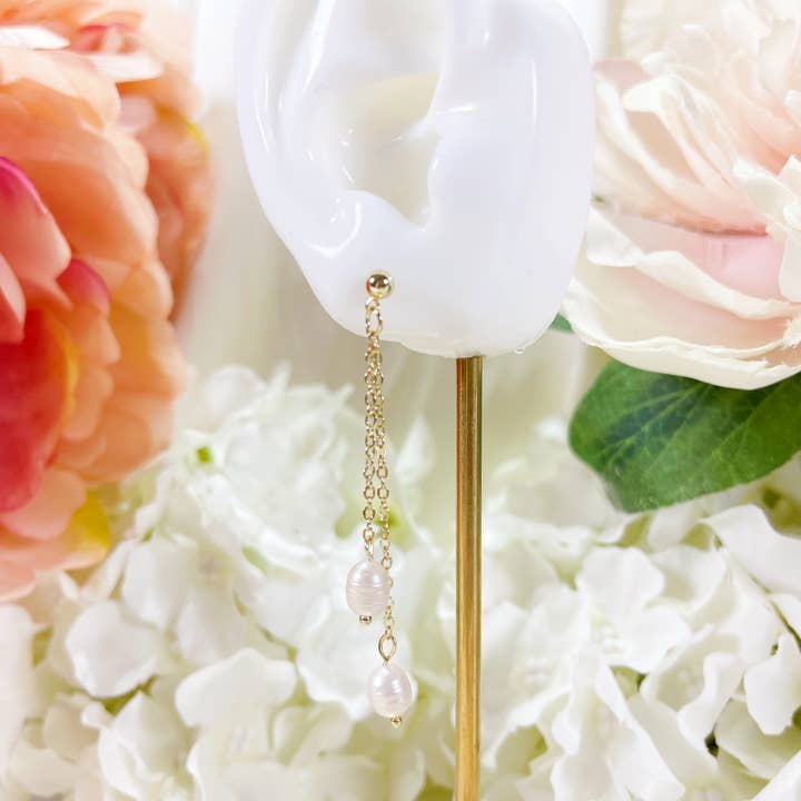 Melange Blanc - Wholesale Dangle Earrings - E244 pearl earrings, pearl drop earrings, dangle earrings4