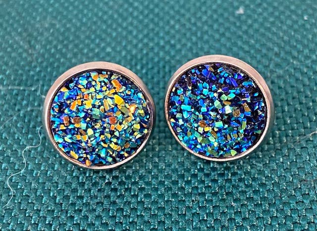 SMA Artistry Creations - Vendita all'ingrosso Orecchini a bottone - Orecchini a bottone cabochon scintillanti da 12 mm19