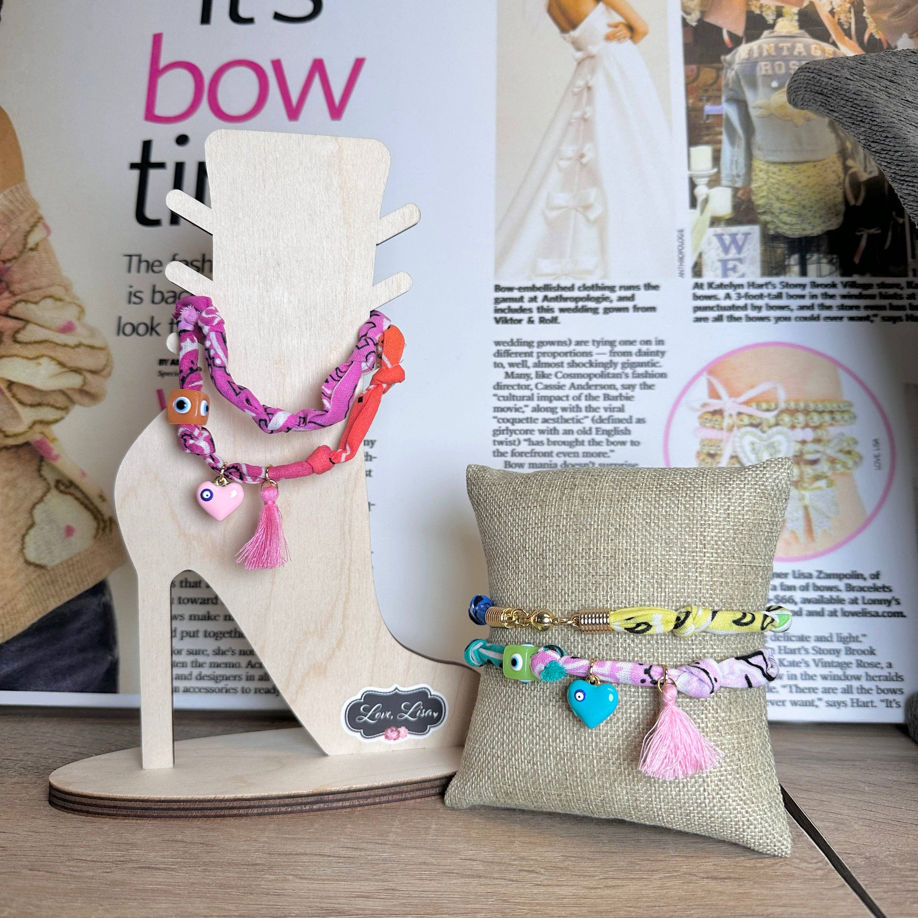 Love, Lisa - Vendita all'ingrosso Cavigliere - Bracciale/ Cavigliera Soleil a Doppio Giro con Charm Bandana e Chiusura Magnetica3