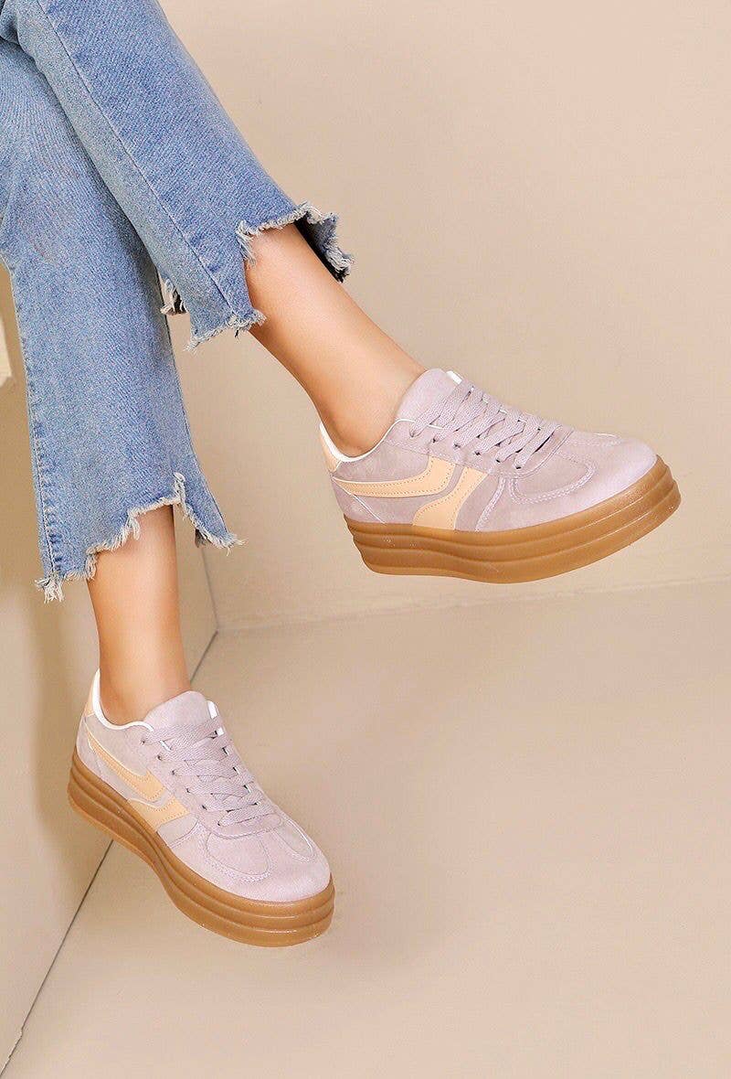 No Doubt Shoes – wholesale Lifestyle trainers – Women′s – WOMENS LACE UP GUM SOLE SIDE DETAIL CHUNKY SNEAKERS18