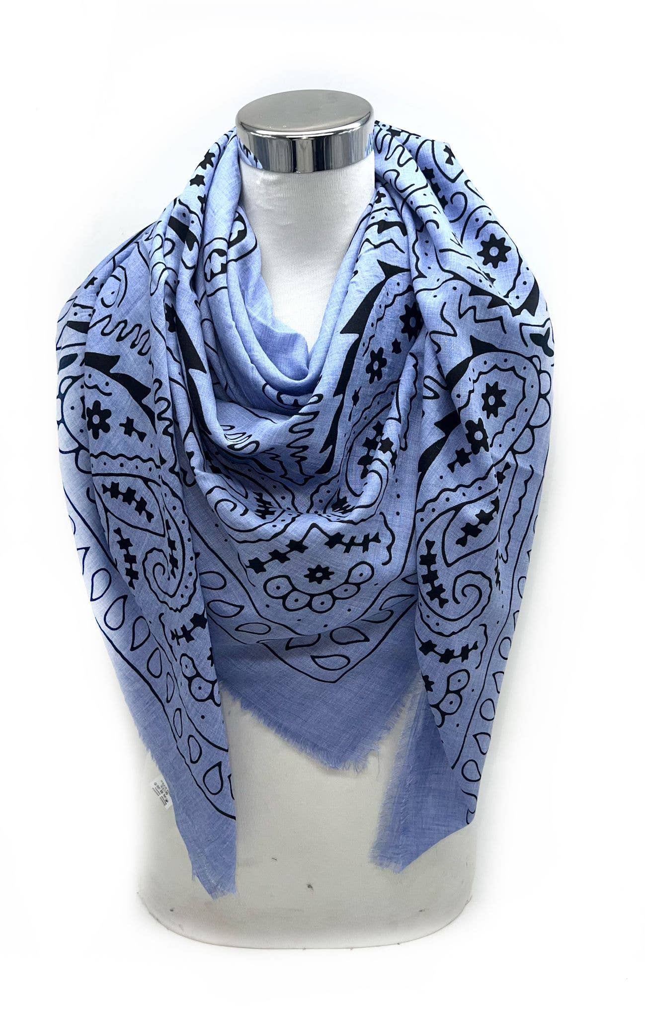 LINETA - Vente Écharpe – femme - 46735-A5 Foulard grand carré motif bandana 11