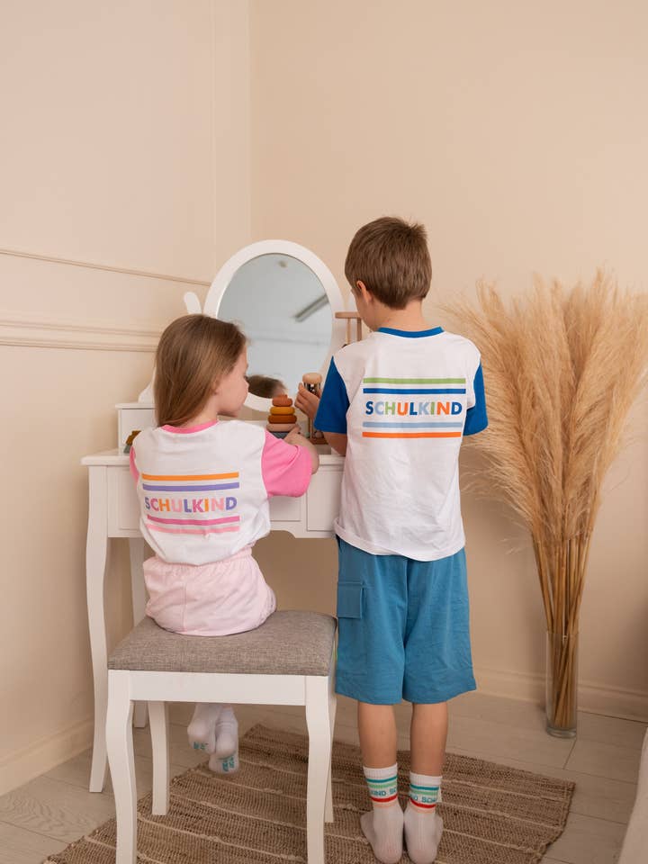 Magliette rosa per bambini in età scolare per la vendita all'ingrosso da parte di My Day My Dream