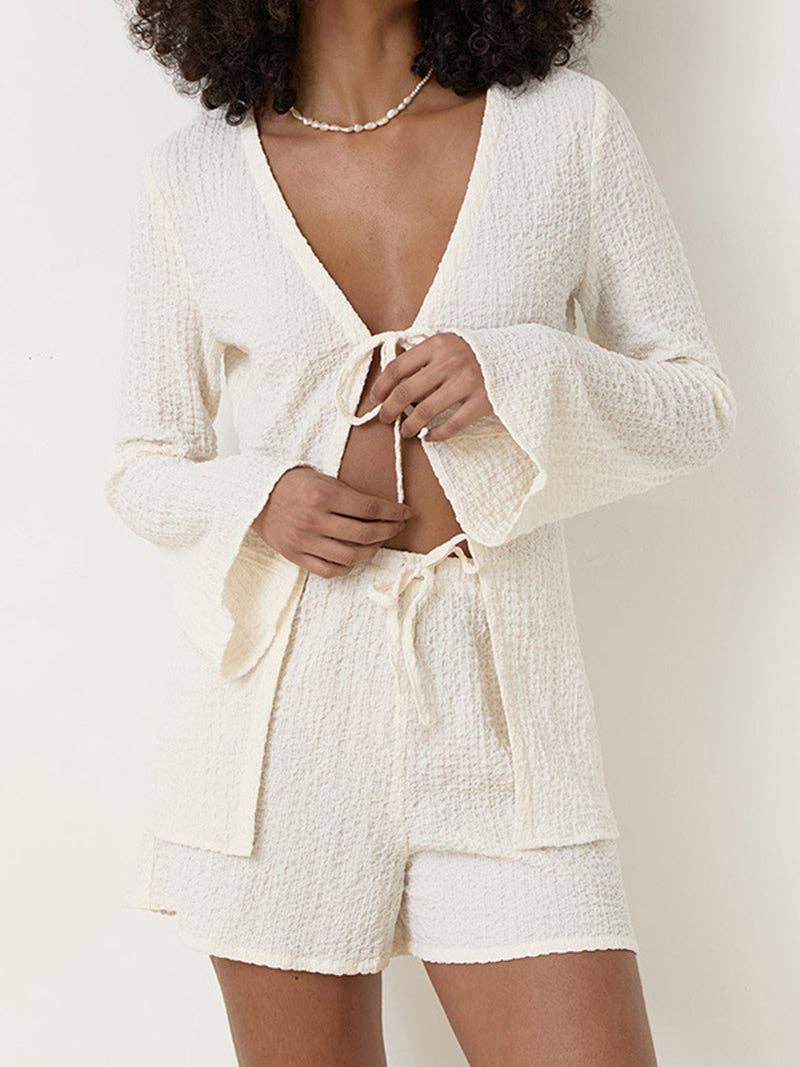 BLANC Ensemble haut à nouer et short en vente sur Faire3