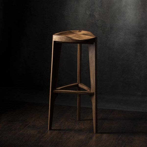 Valnöt Trestegs Barstol för wholesale av Meda furniture