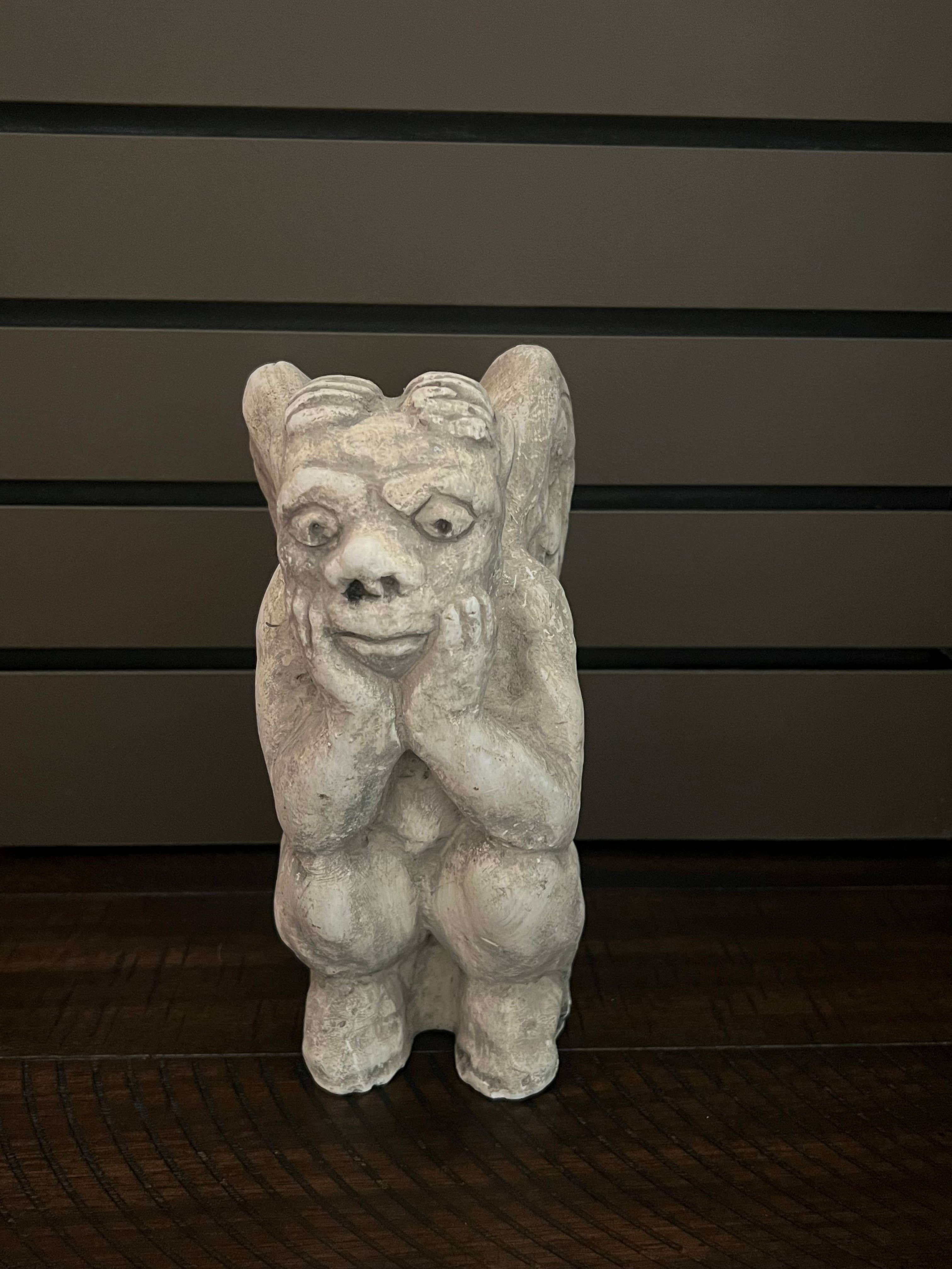 Masterpiece Studio - Wholesale Decorative Figurine - Sitting Gargoyle Statue (GA6)3