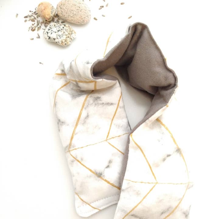 Cuscini per il collo | Semi di lino biologici | Allevia la tensione per la vendita all'ingrosso da parte di Refuge for the Renegade