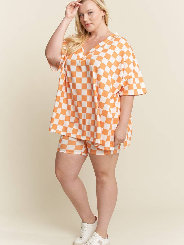 JADE BY JANE PLUS - Wholesale Lounge Set - Women's - PLUS SIZE SHORT SLV V-NECK / SHORTS CHECKERBOARD SET2