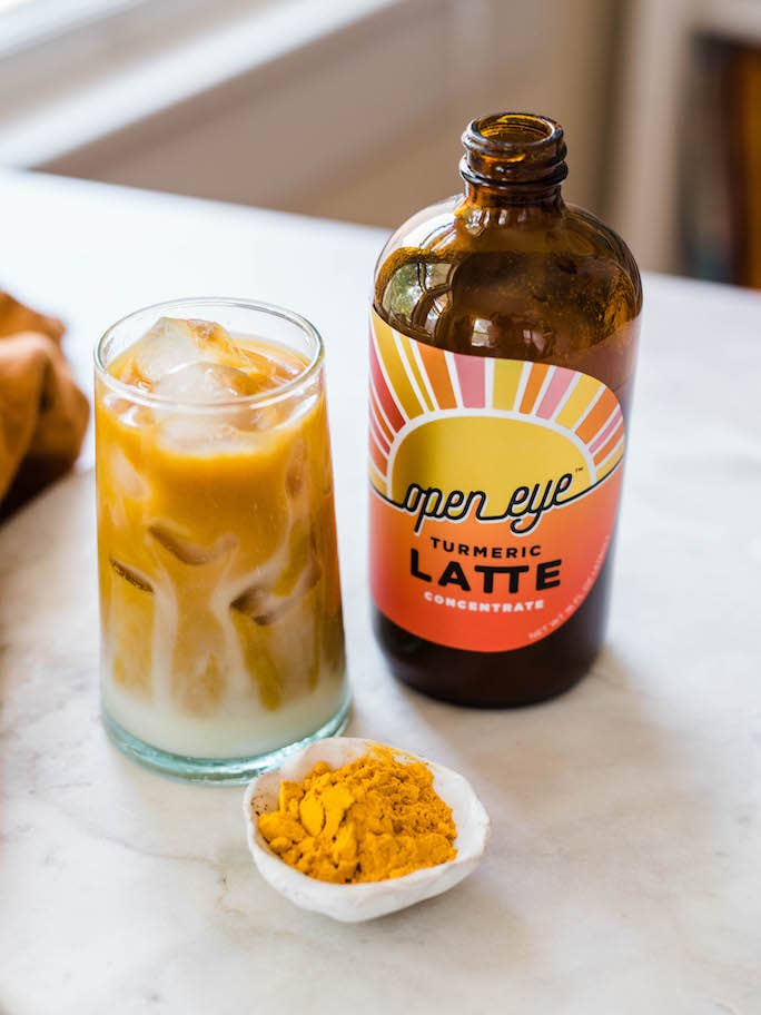 Concentré de latte au curcuma - Éclat intérieur en bouteille pour la vente par Open Eye Chai