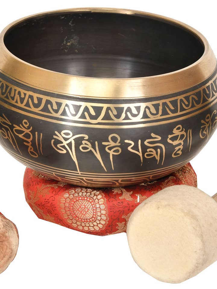 Tigela Budista para Canto (Imagem de Buda no interior) Em Latão por atacado de Exotic India Art