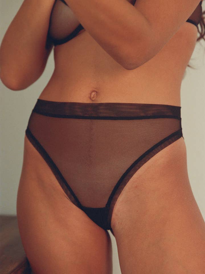 Nénés - Wholesale Underwear - Women's - Mira High Waisted Panties - Black