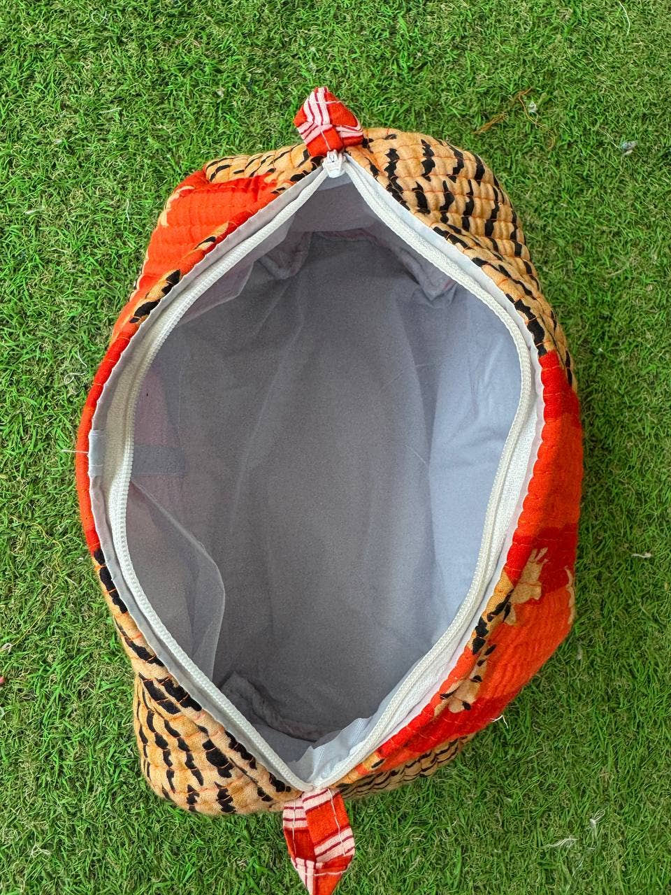 GYPSY STUDIO – bolsa de maquilhagem e cosméticos por atacado – Saco de Algodão com Estampa de Tigre Saco Acolchoado Bolsa de Higiene Pessoal Bolsa de Cosméticos5