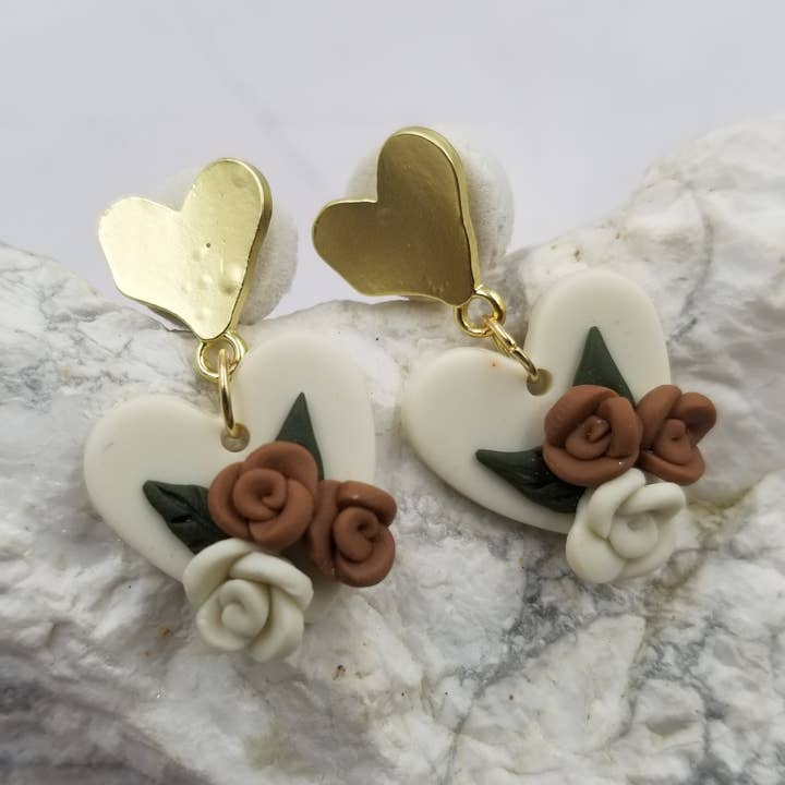 Hjärta Rose Polymer Clay örhängen för wholesale av The Pretty Jewellery