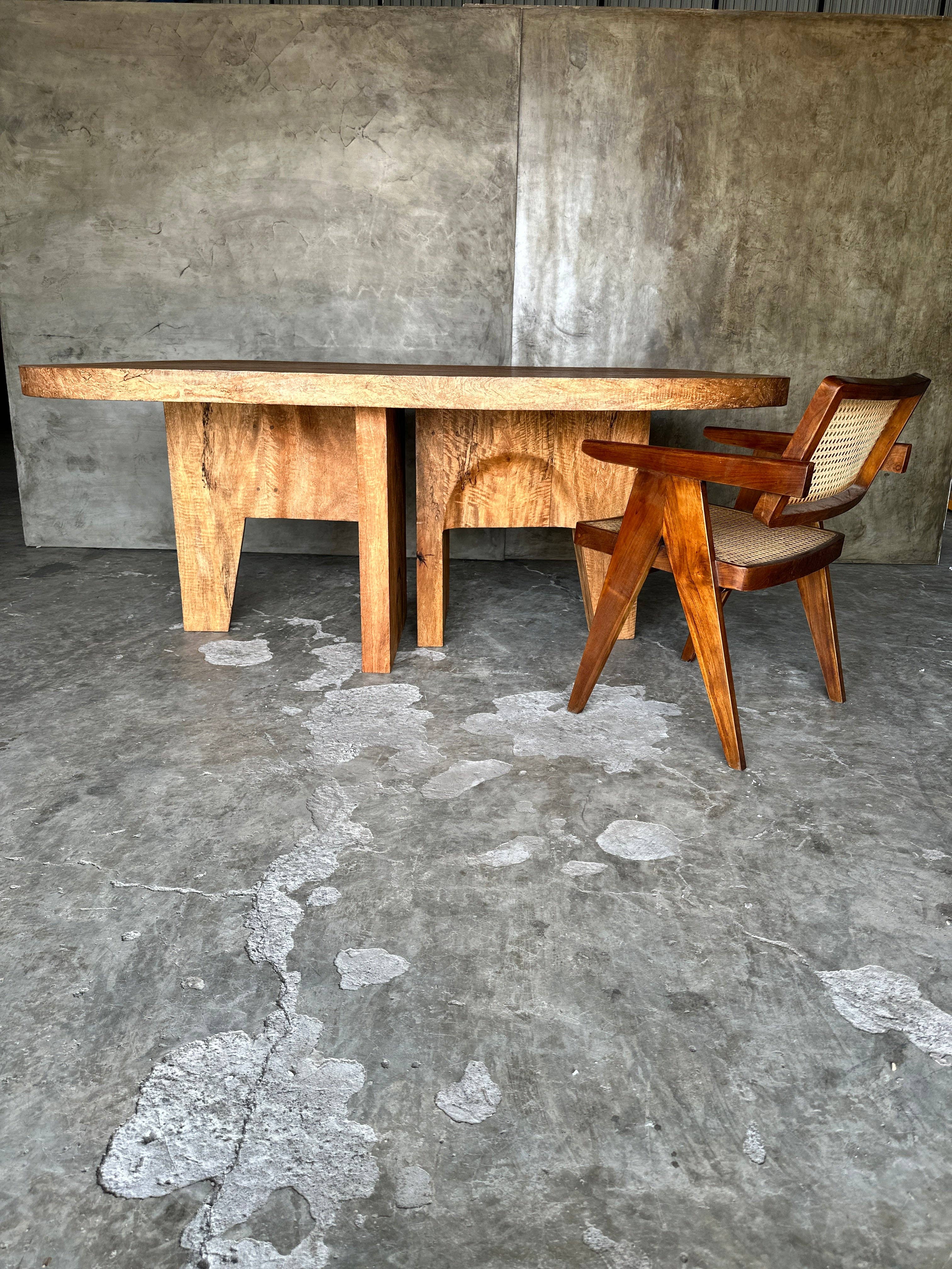 Office Objets - Wholesale Coffee Table - Massive mango wood table 2m10x1m12