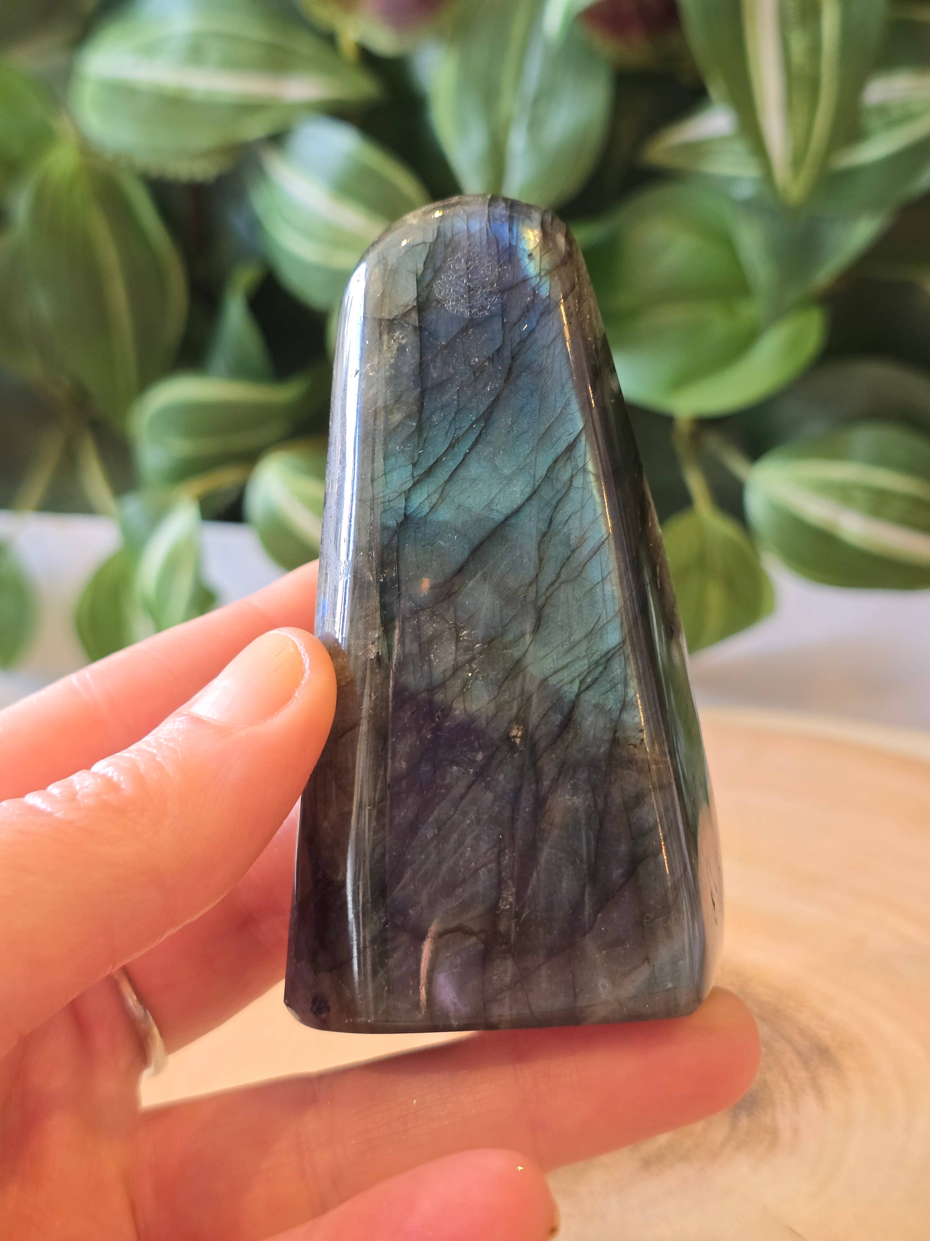 Crystal Cove Minerals – wholesale Spiritual stone/crystal – Labradorite Freeforms6