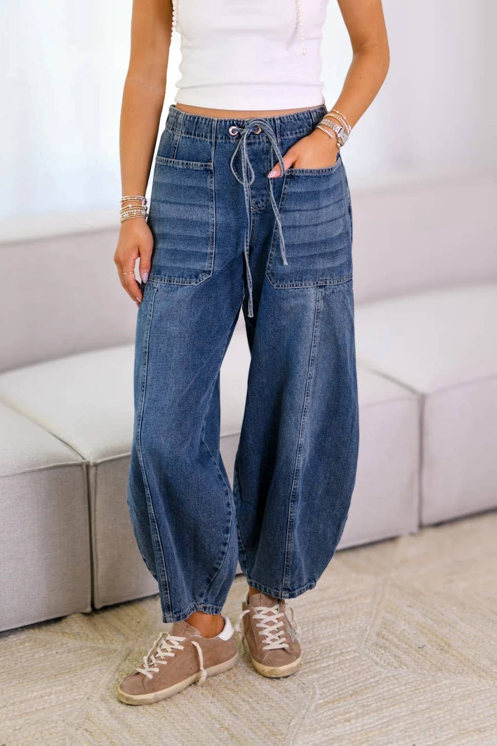 Rosa Clothing - Wholesale Jeans - Women's - Laidback Mid-Waist Barrel Jeans1