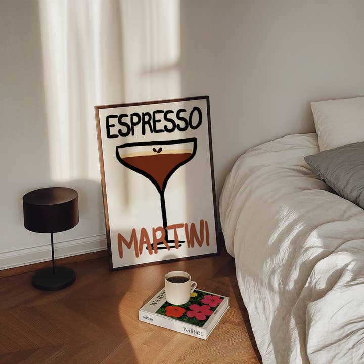 Impresión de cóctel Espresso Martini dibujado a mano para venta al por mayor de Pink Giraffe Print Co
