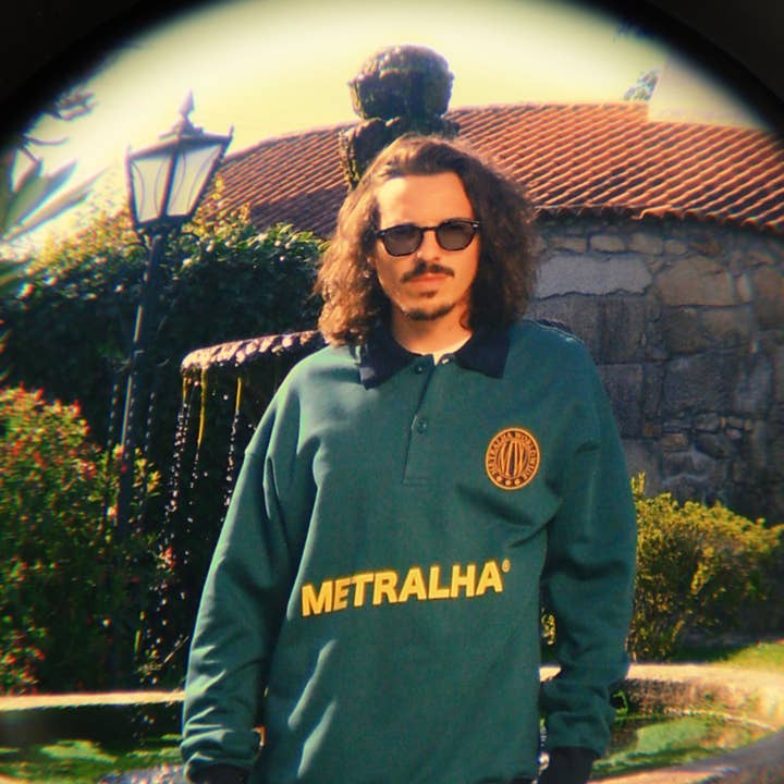 Sweatshirt Metralha Court Polo (vert/bleu marine) pour la vente par Metralha Worldwide