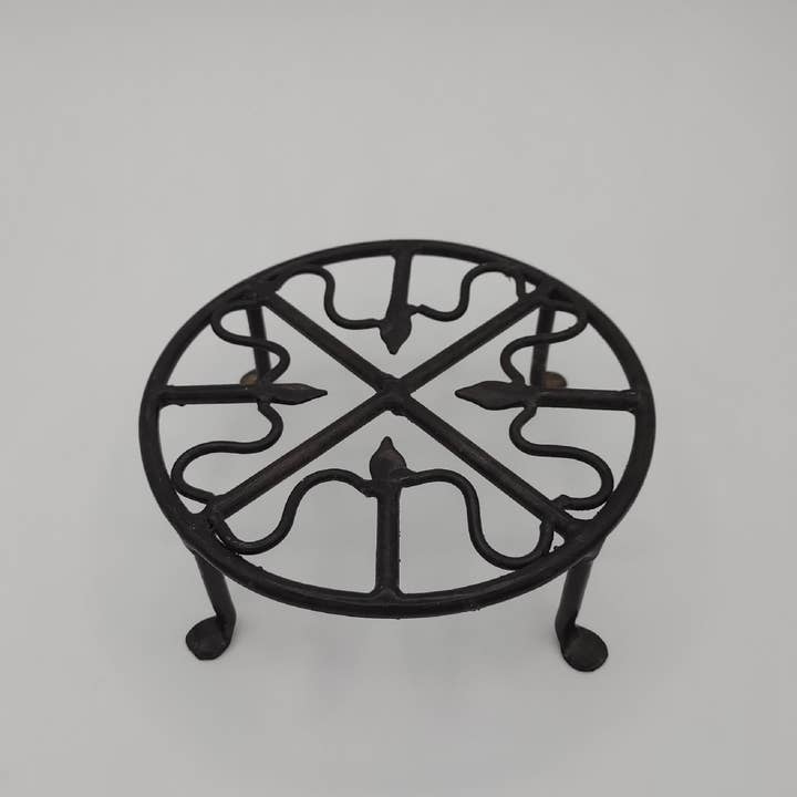 Asia West - Vendita all'ingrosso Portavasi - Supporti per piante rotondi in ferro battuto6