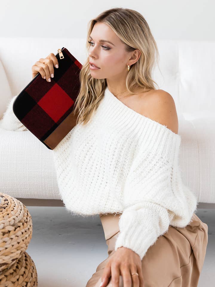 M1981 Gwen Clutch / Tablet Sleeve 11'' for wholesale by JNC RT (Jen & Co. Outlet)