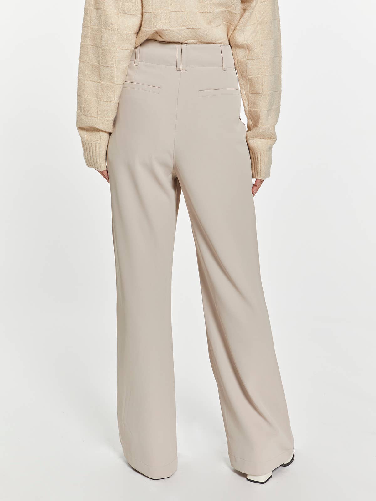 Weekend Los Angeles – wholesale Pants – Women's – Tailored Boot Cut Pant - JULIE TROUSER6